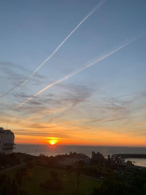 Georgian 5 Storey House, Seaviews, Cinema Room Ramsgate Esterno foto
